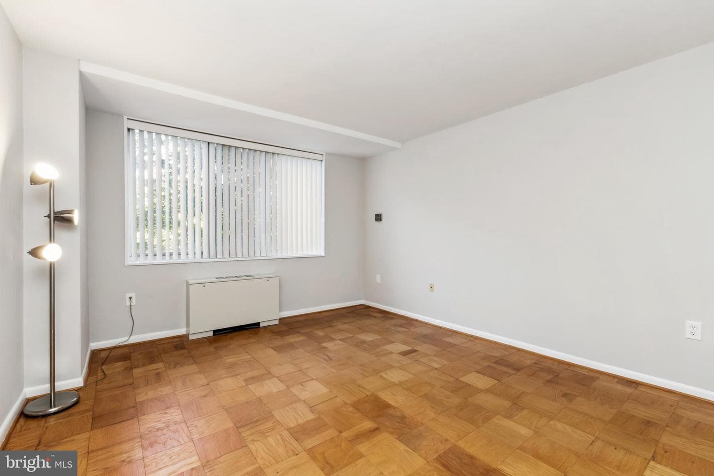 10401 Grosvenor Place #625 photo 17