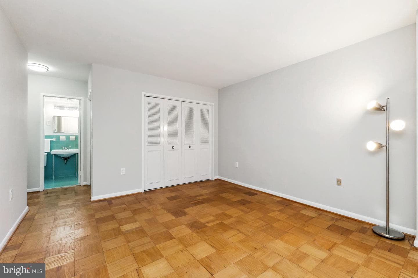 10401 Grosvenor Place #625 photo 19