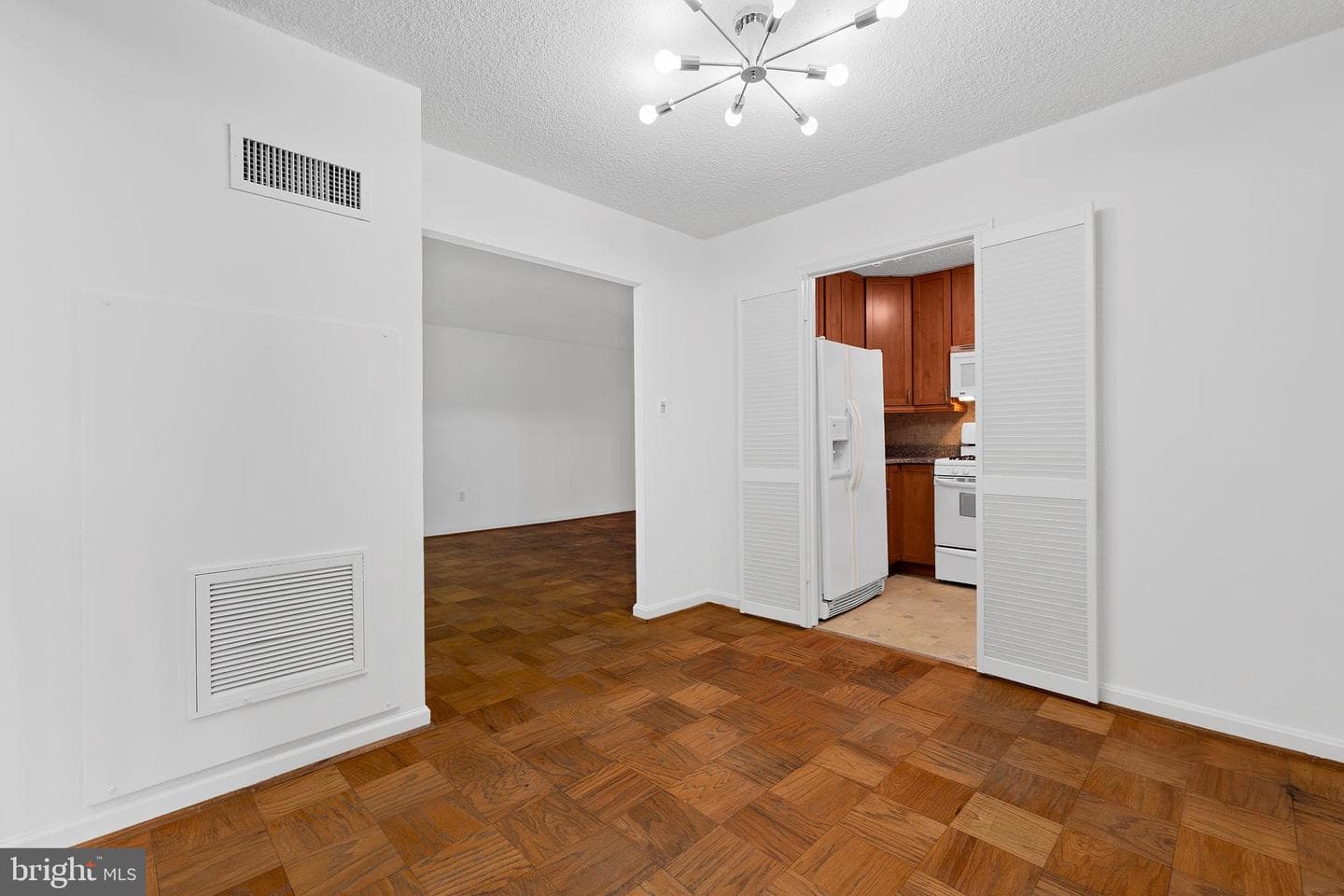 2100 Washington Avenue #3-C photo 13