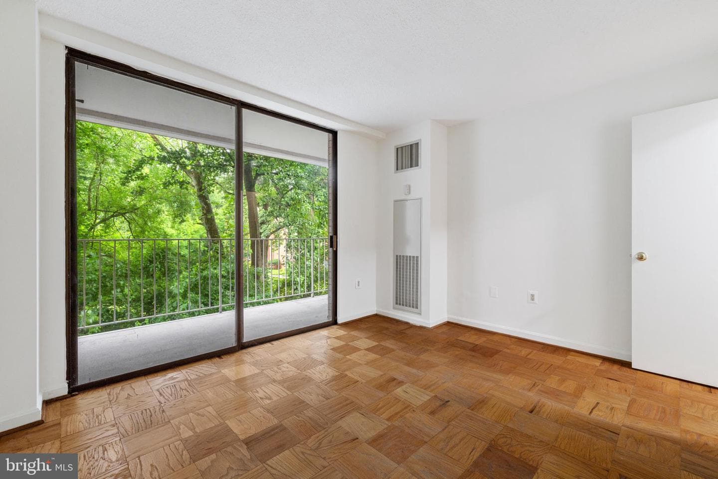 2100 Washington Avenue #3-C photo 23