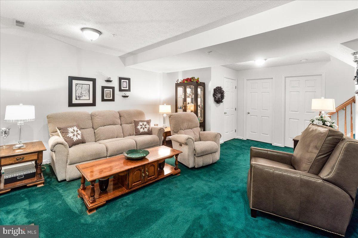 26041 Ridge Manor photo 18
