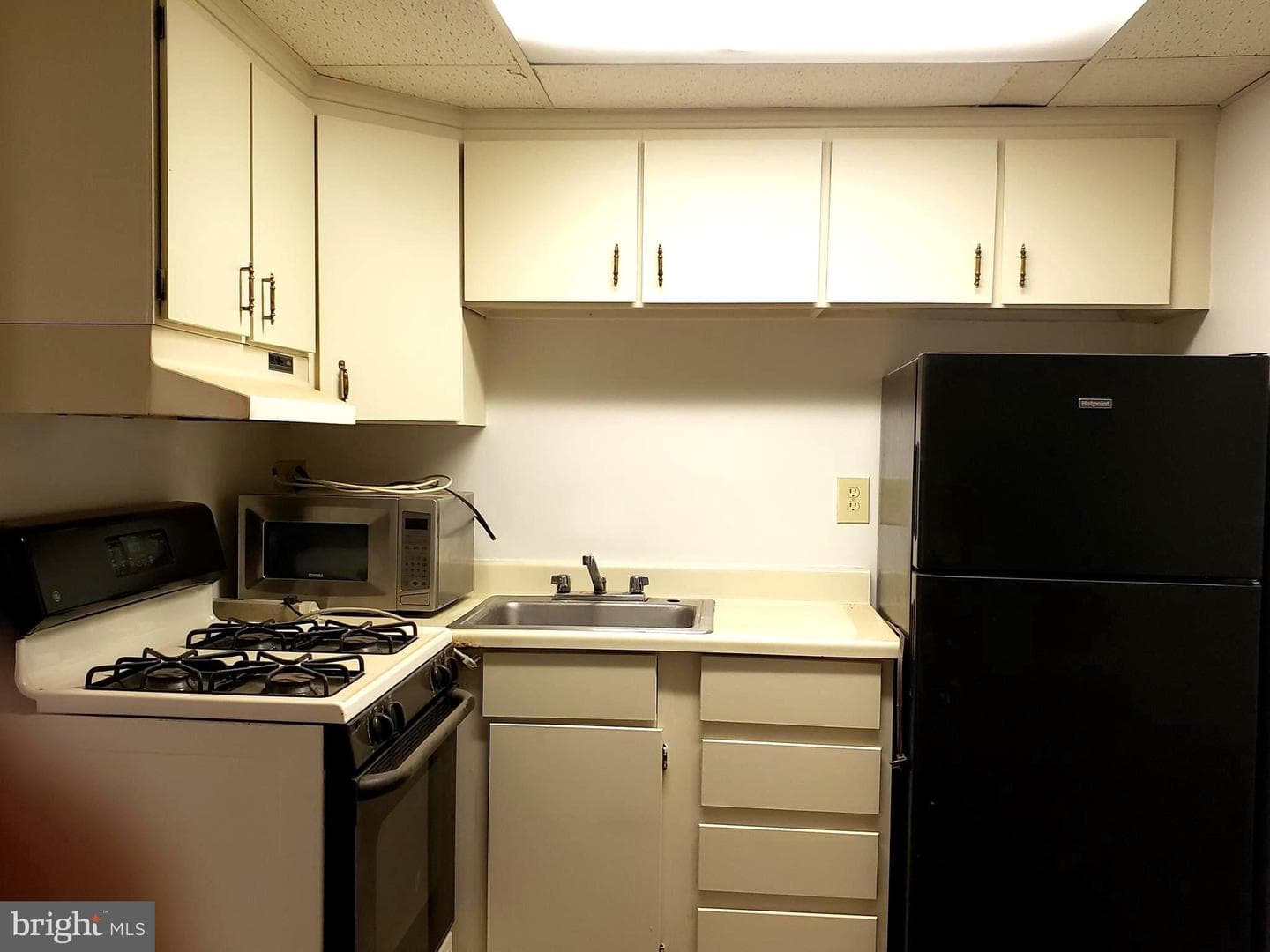 15021 Mcknew Road photo 32