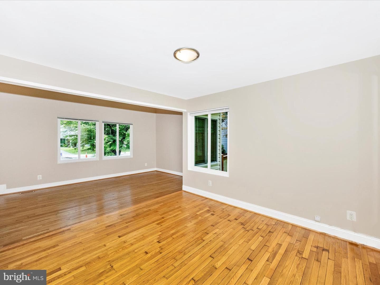 18333 Dutchess Drive photo 10