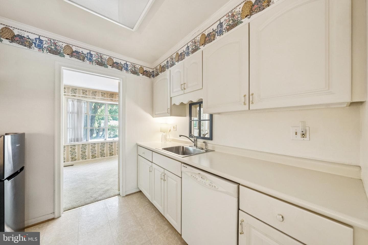 889 Diamond Drive photo 21