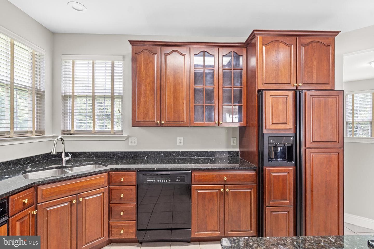 13937 Alderton Road photo 10