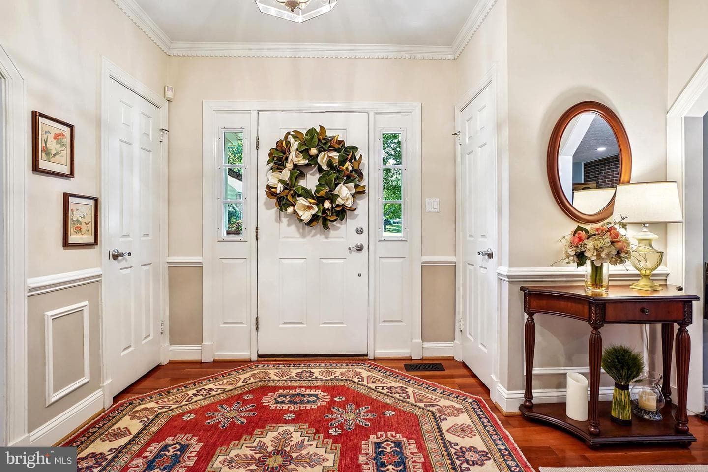 616 Silverstone Court photo 4