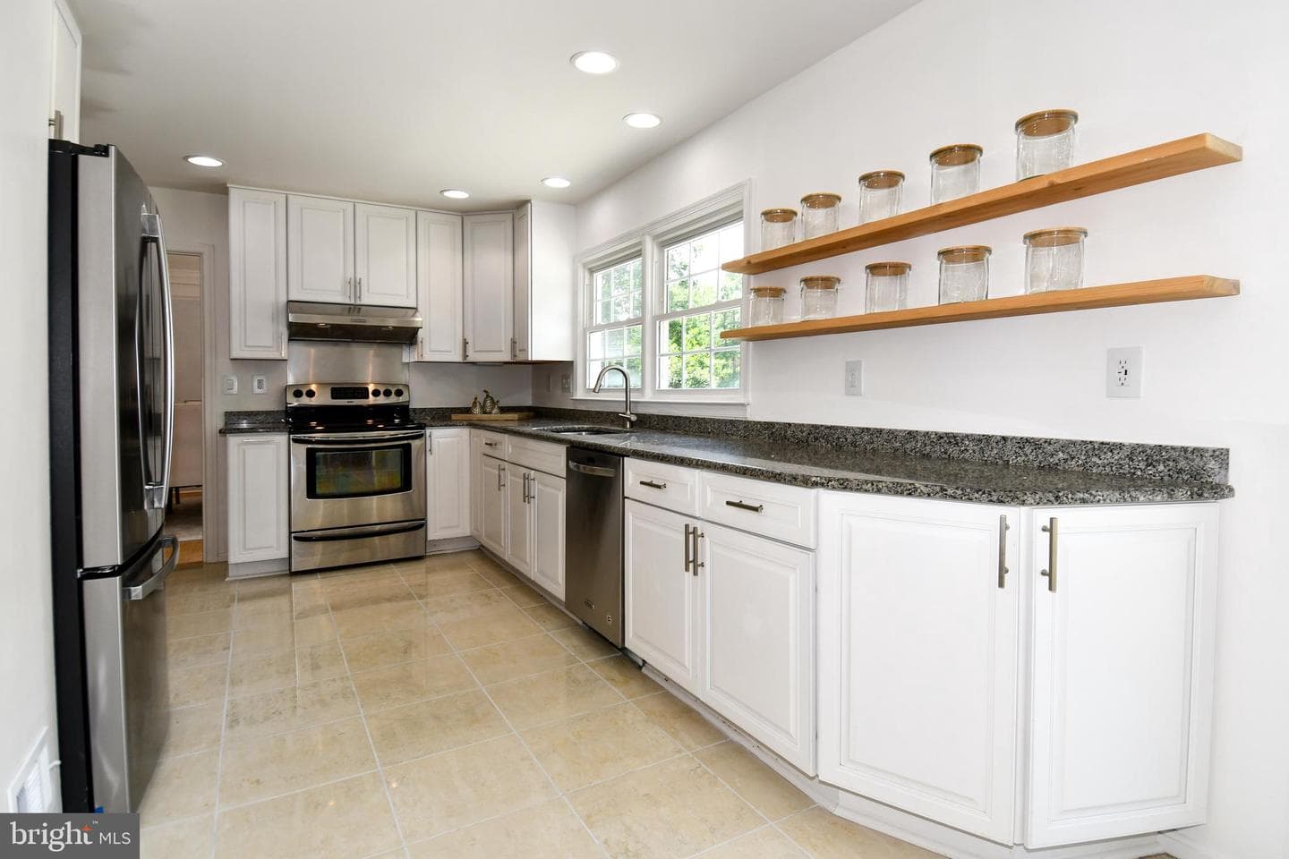 22 Hollyberry Court photo 18