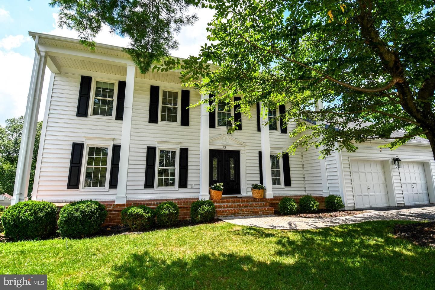22 Hollyberry Court photo 3