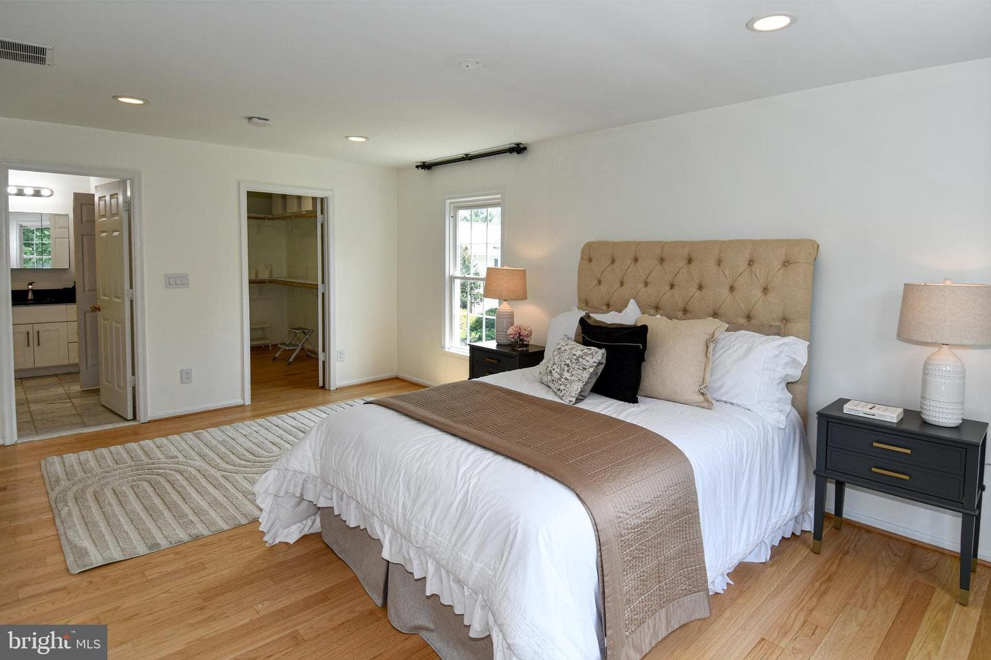 22 Hollyberry Court photo 34