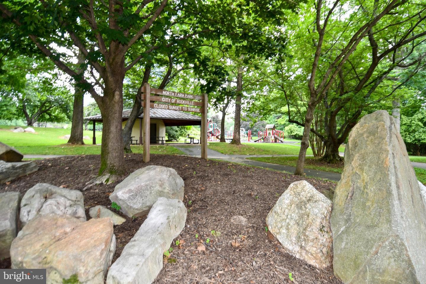 22 Hollyberry Court photo 72