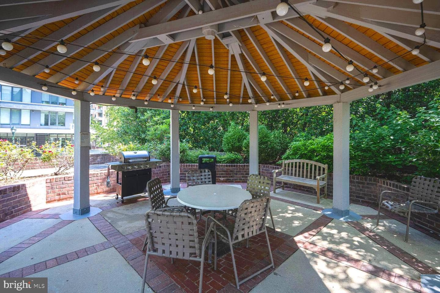 7500 Woodmont Avenue #s609 photo 17