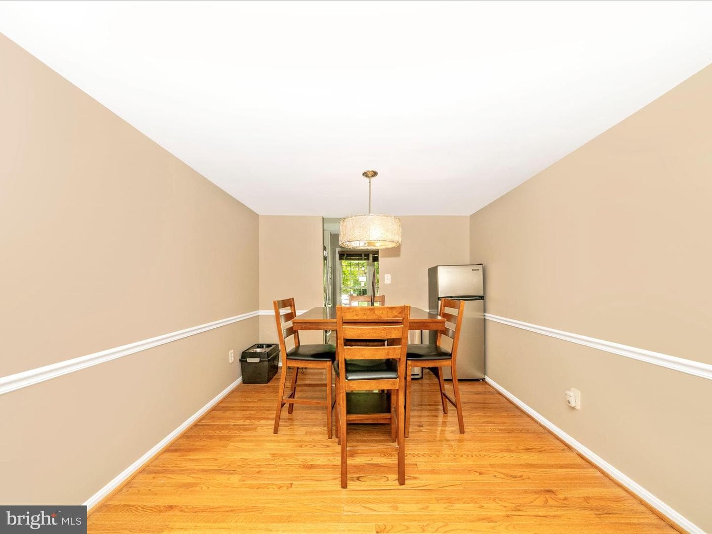 10060 Maple Leaf Drive photo 12