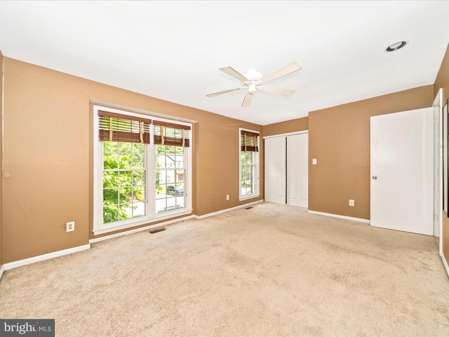 10060 Maple Leaf Drive photo 21
