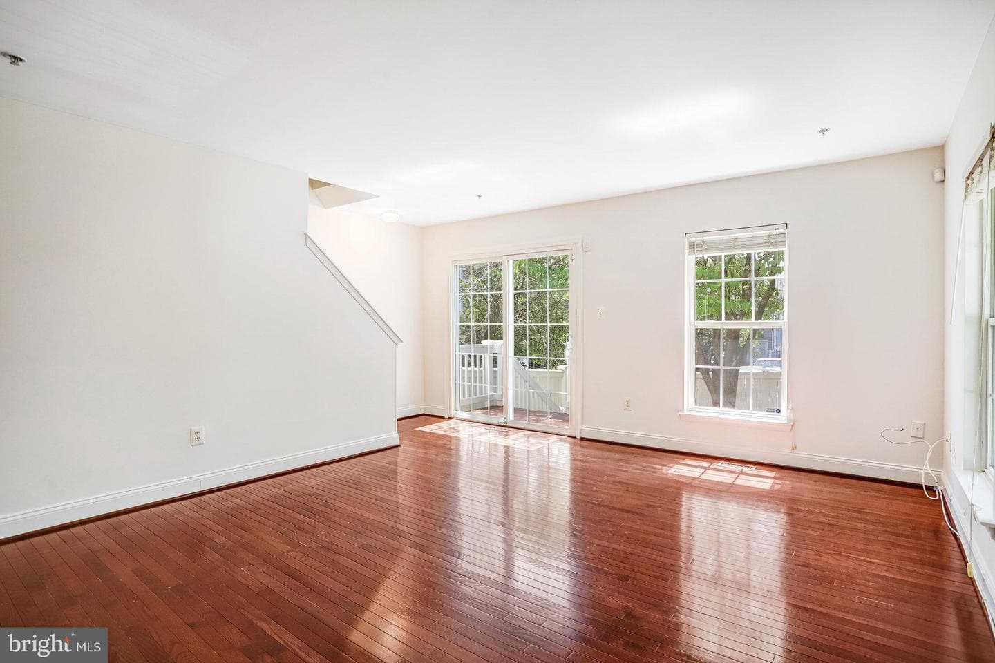 208 Ridgemont Avenue photo 10