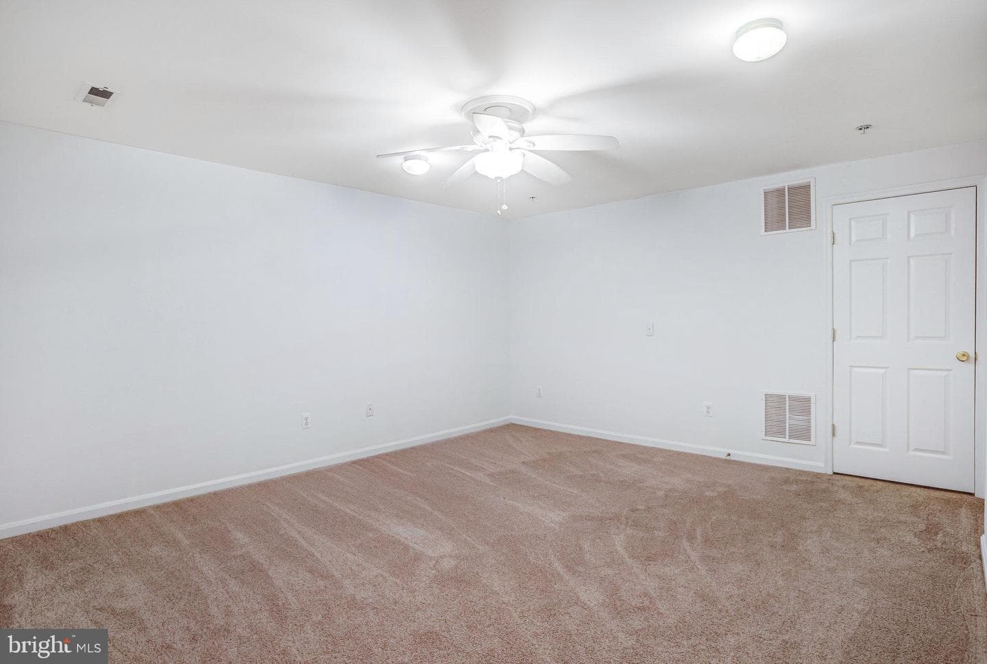 208 Ridgemont Avenue photo 41