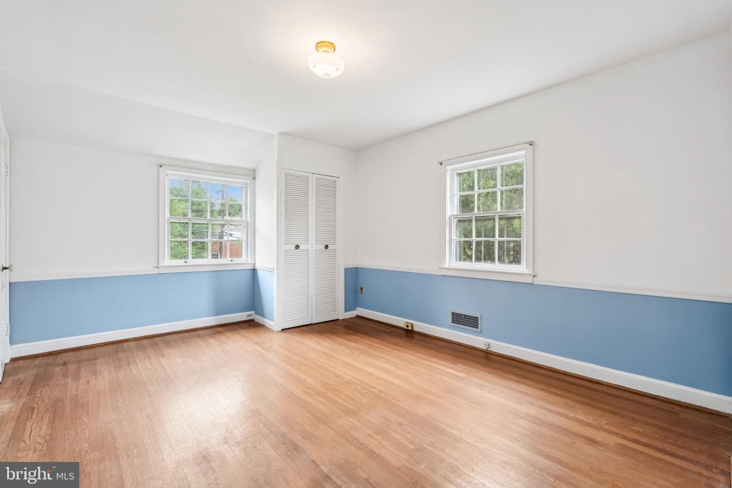 7201 Chestnut Street photo 12