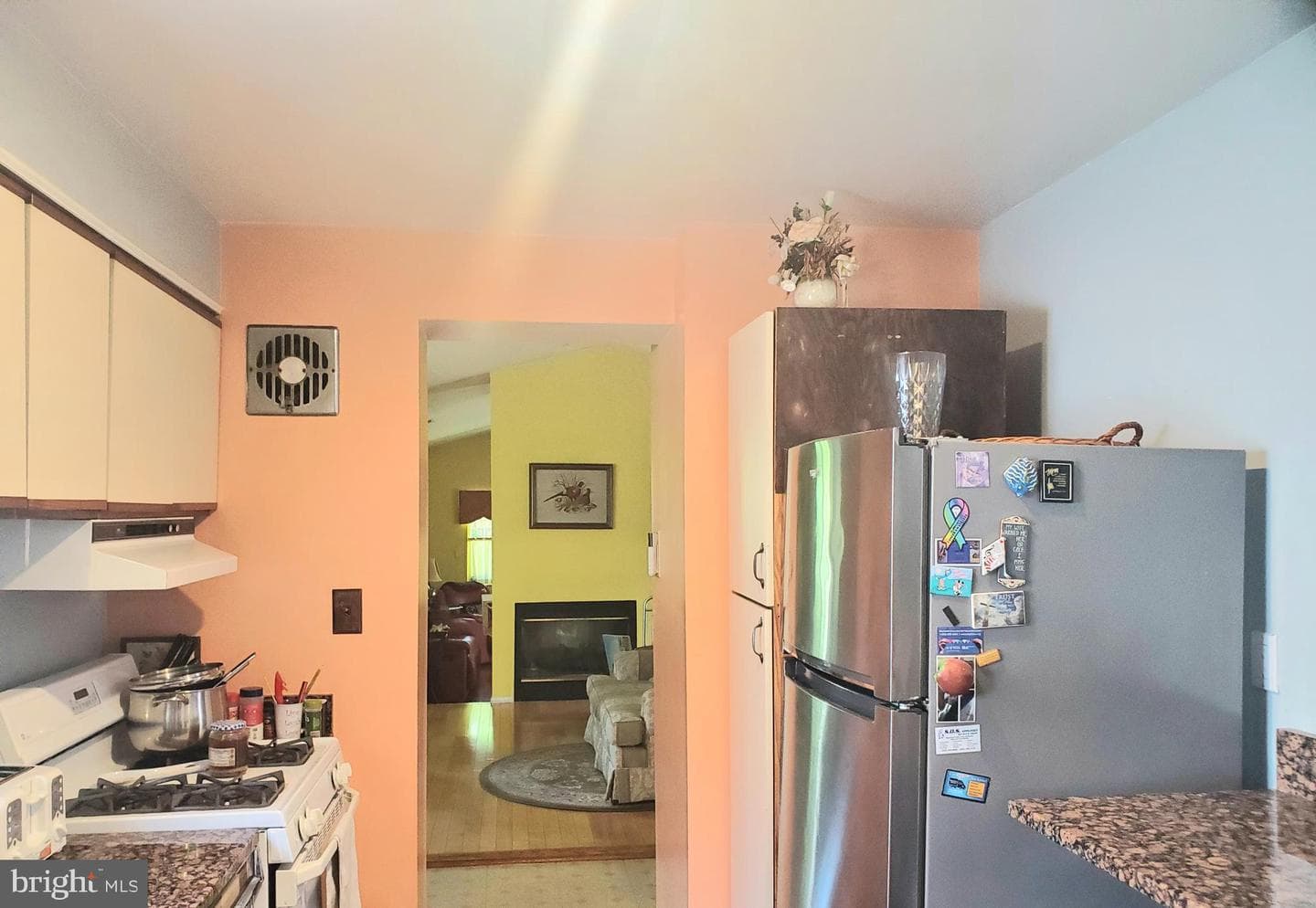 1514 Oakview Drive photo 5
