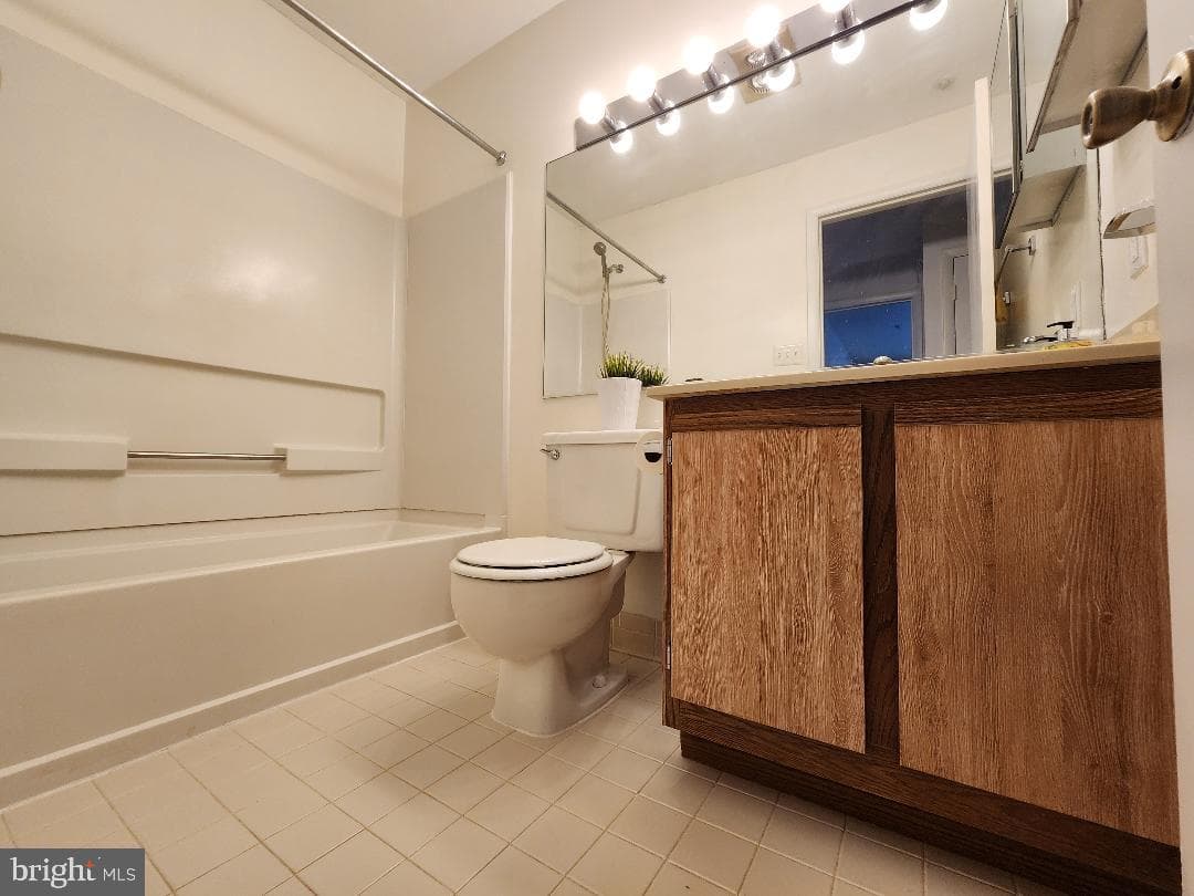 18422 Guildberry Drive #203 photo 15