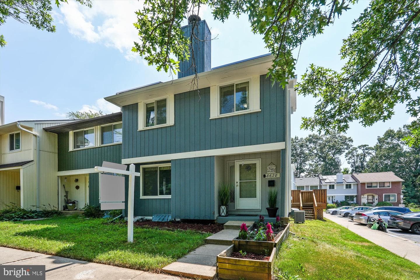 18628 Mateny Road photo 2