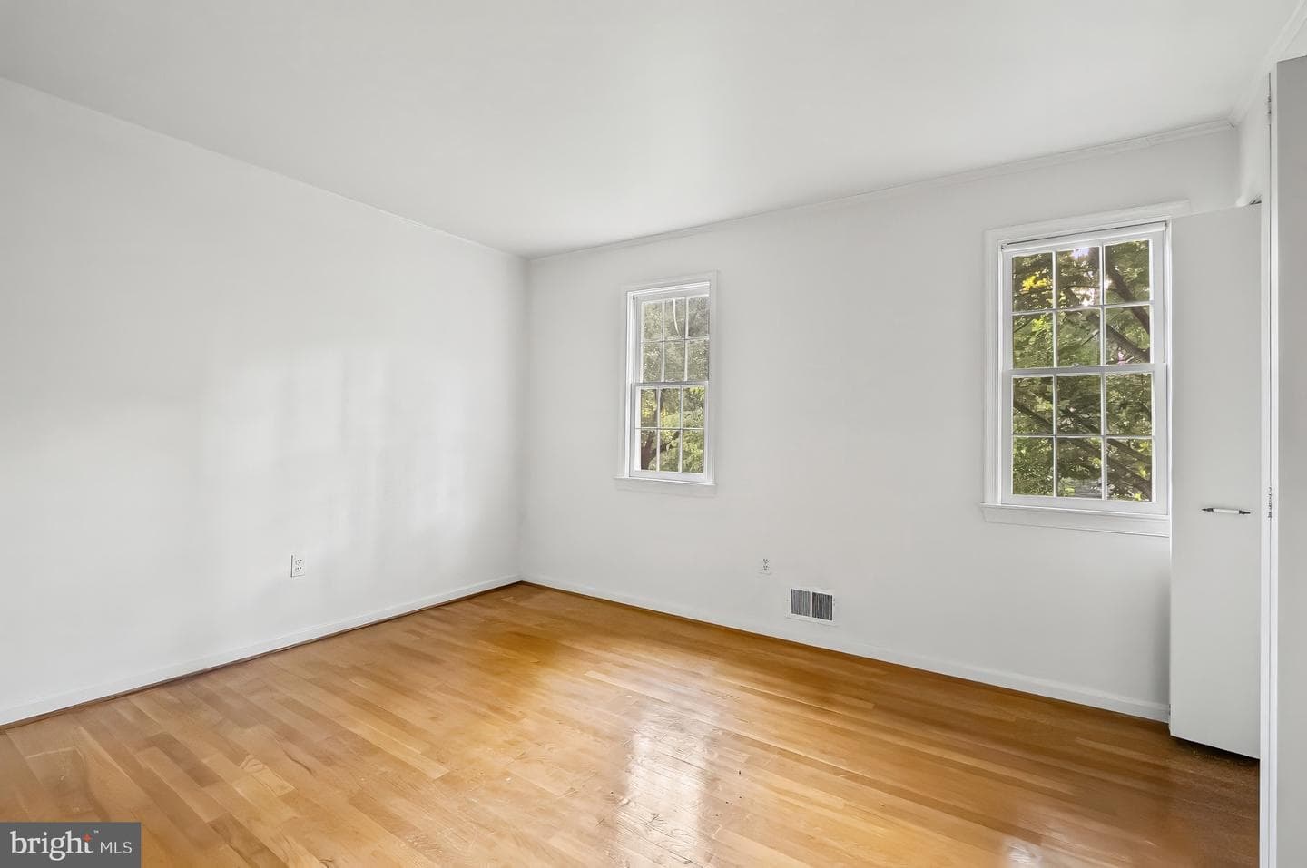 12509 White Drive photo 26
