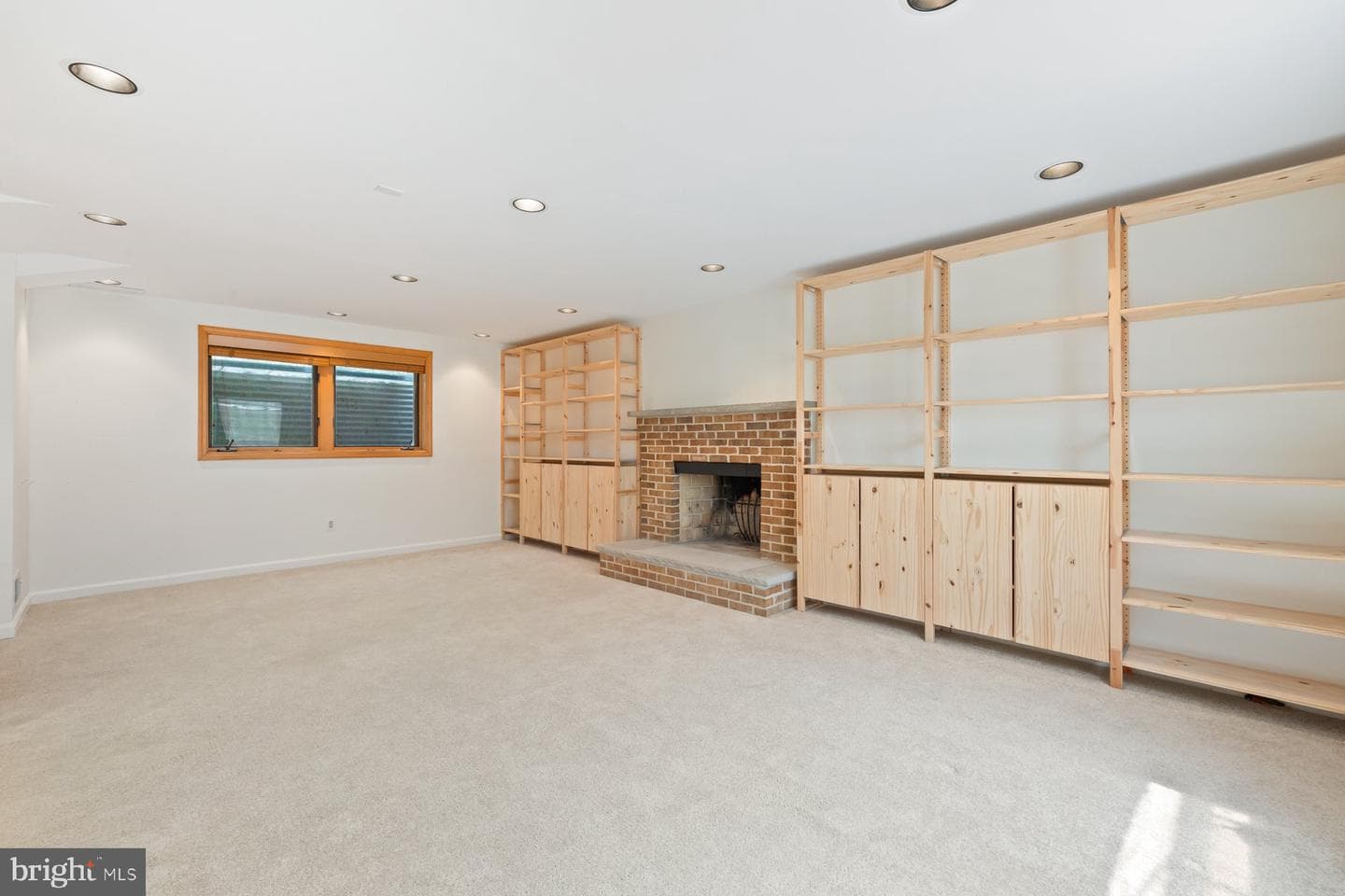 11900 Gainsborough Road photo 38