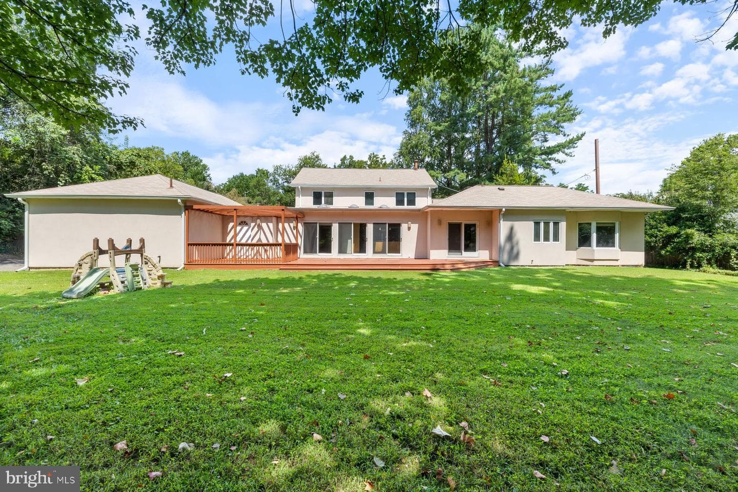 11900 Gainsborough Road photo 55