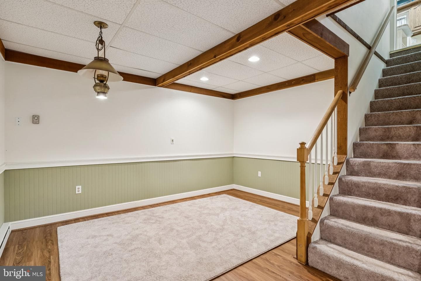 5 Clearwater Court photo 36