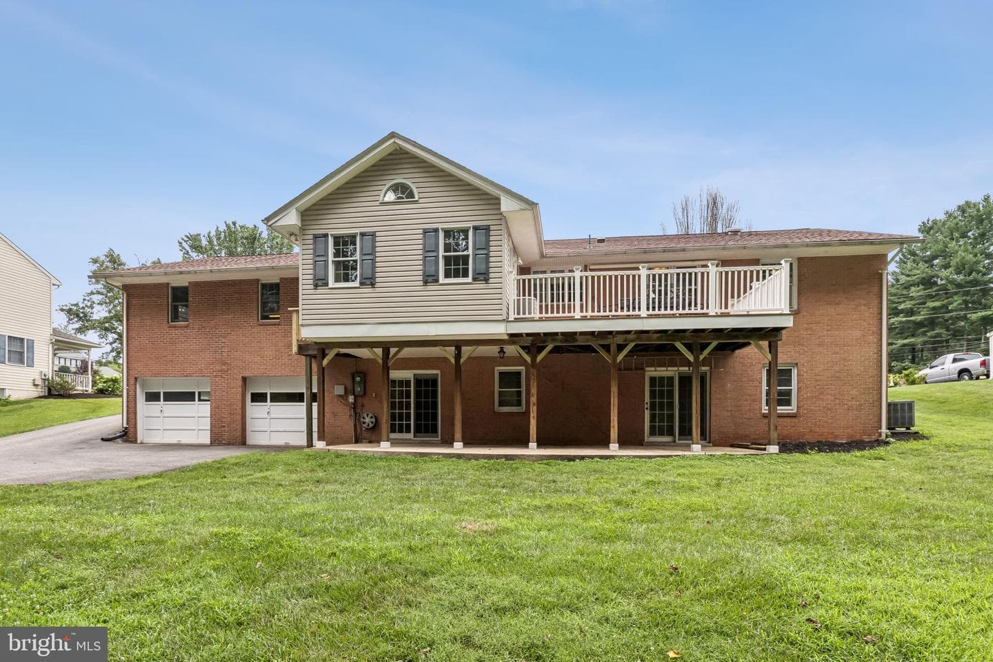 5 Clearwater Court photo 45