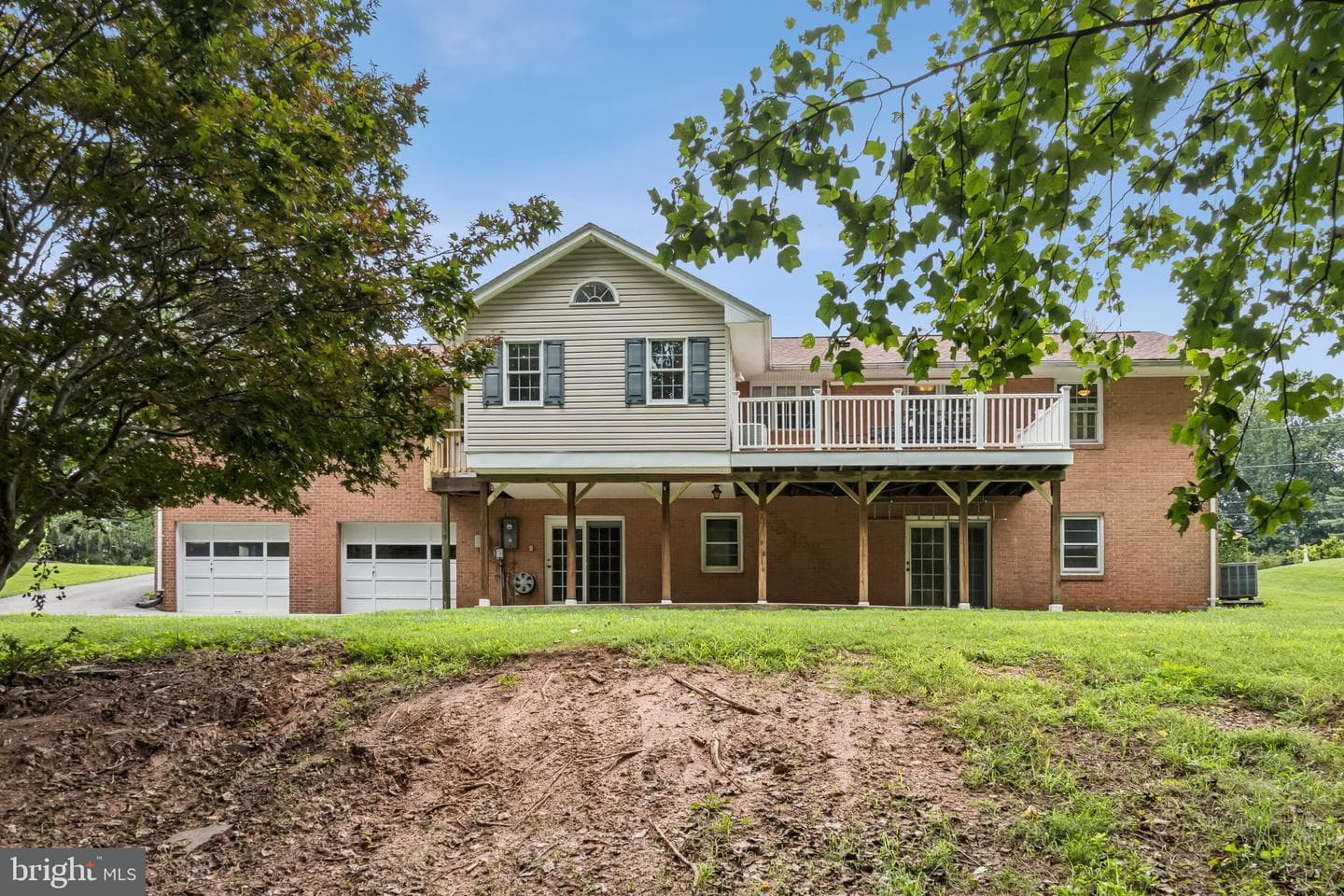 5 Clearwater Court photo 48