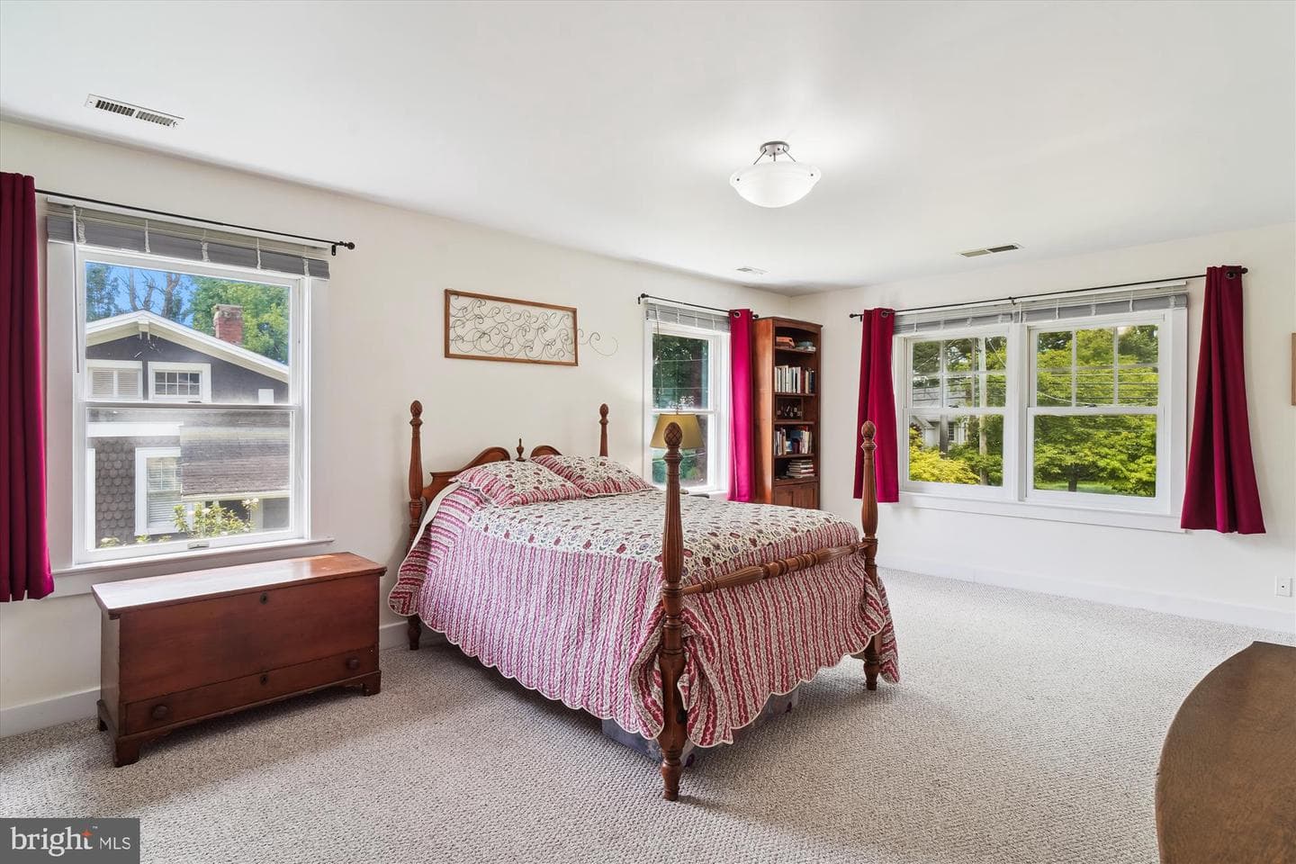 14 Williams Street photo 22