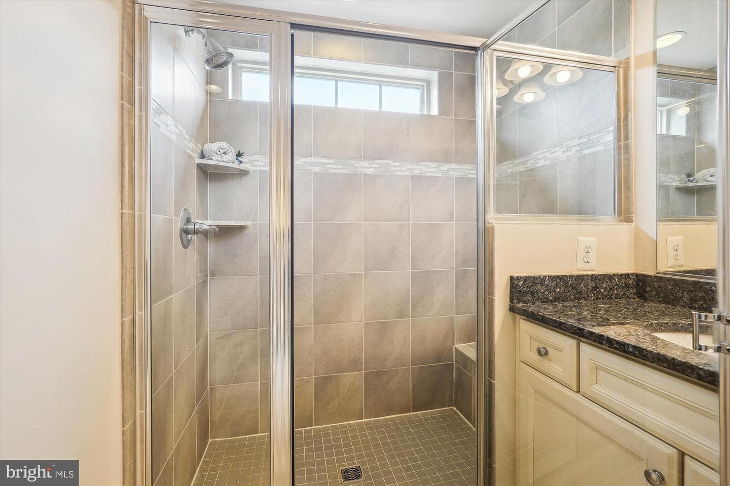 1105 Sweetbay Place photo 37