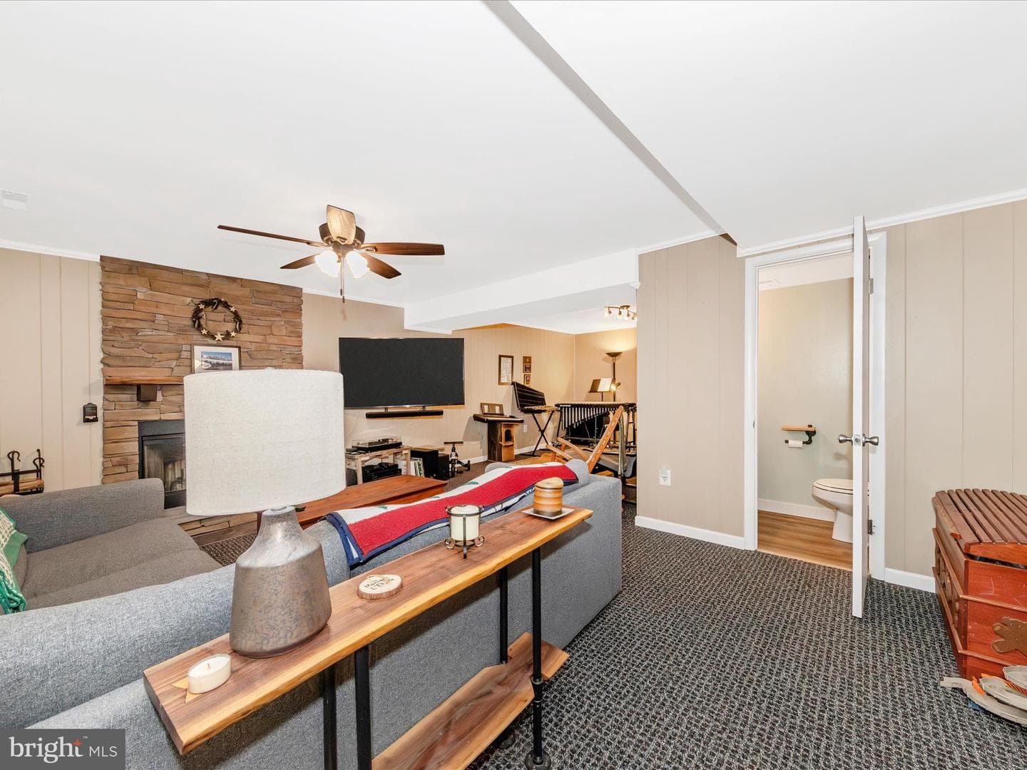 28 Pavilion Drive photo 22