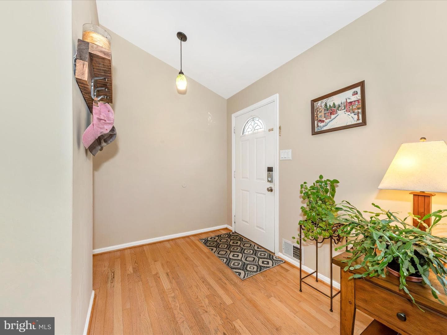 28 Pavilion Drive photo 4