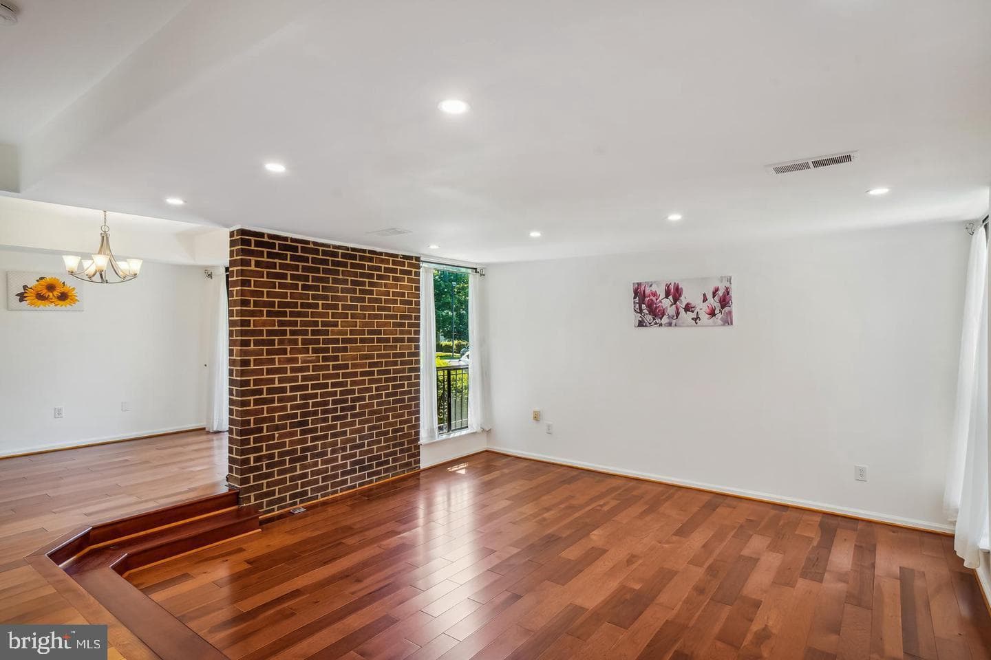 2101 Walsh View Terrace #17-103 photo 9