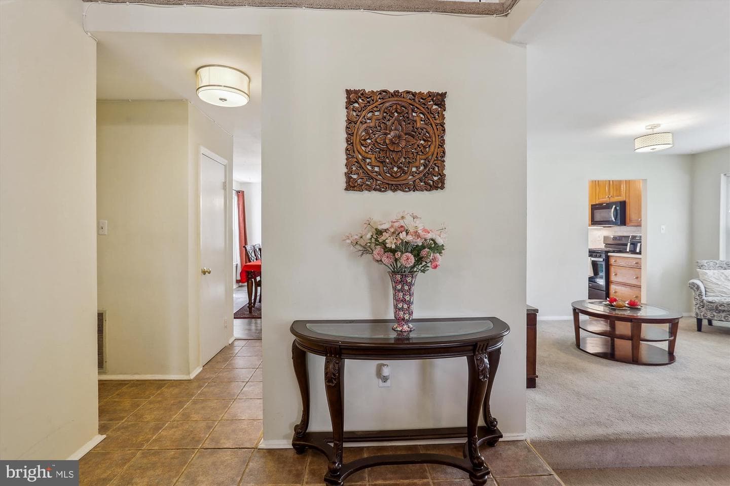 8420 Tea Rose Drive photo 3