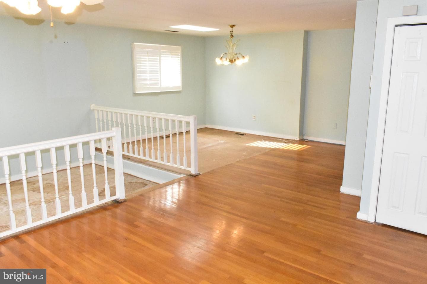 2803 Henderson Avenue photo 2