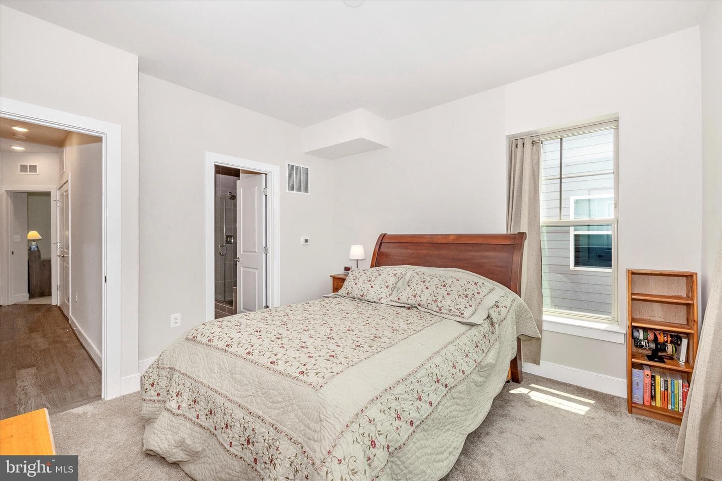 127 Dickenson Drive photo 25