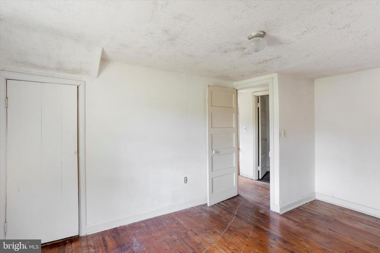 15526 Holly Grove Road photo 12