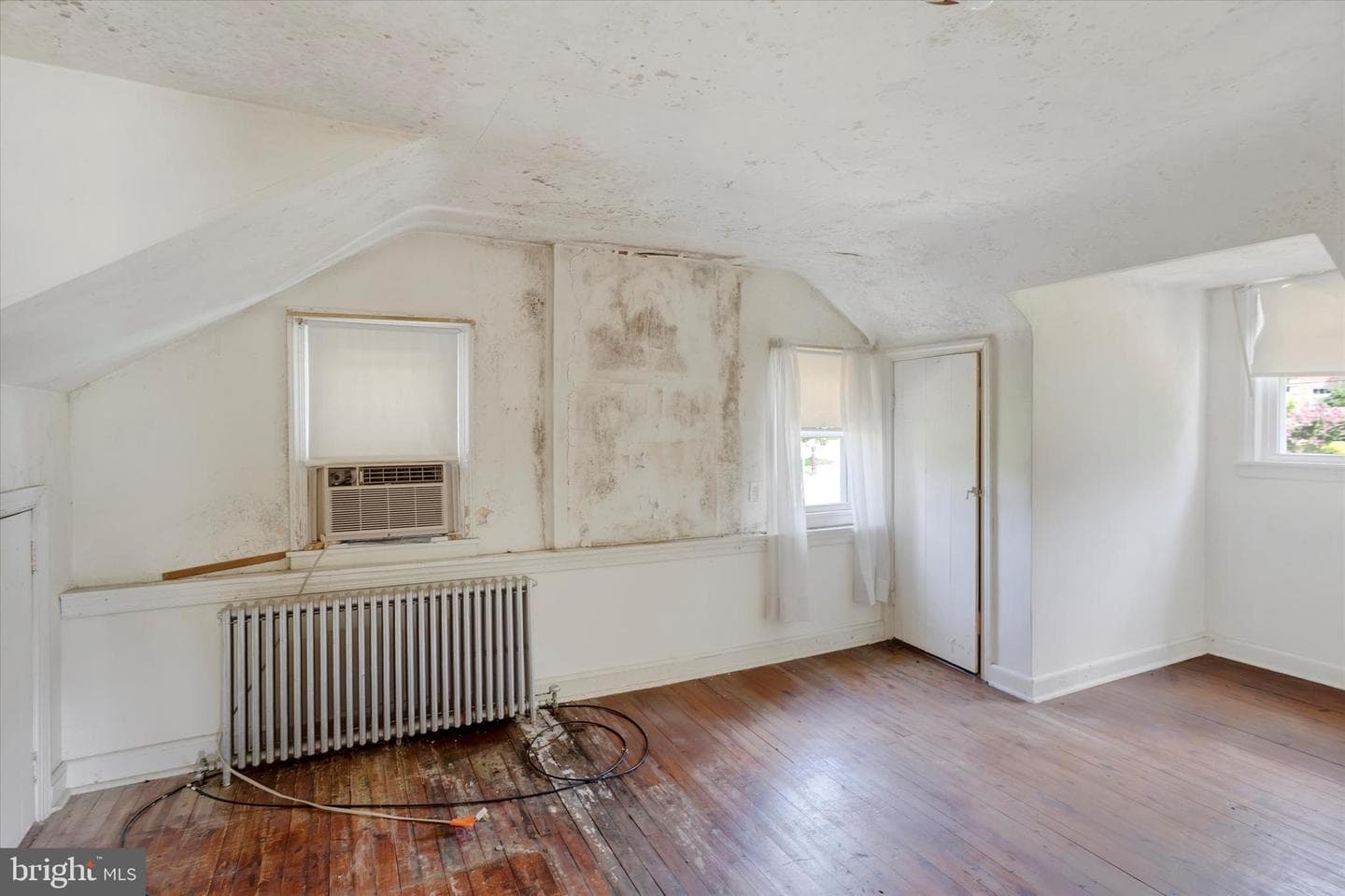 15526 Holly Grove Road photo 9