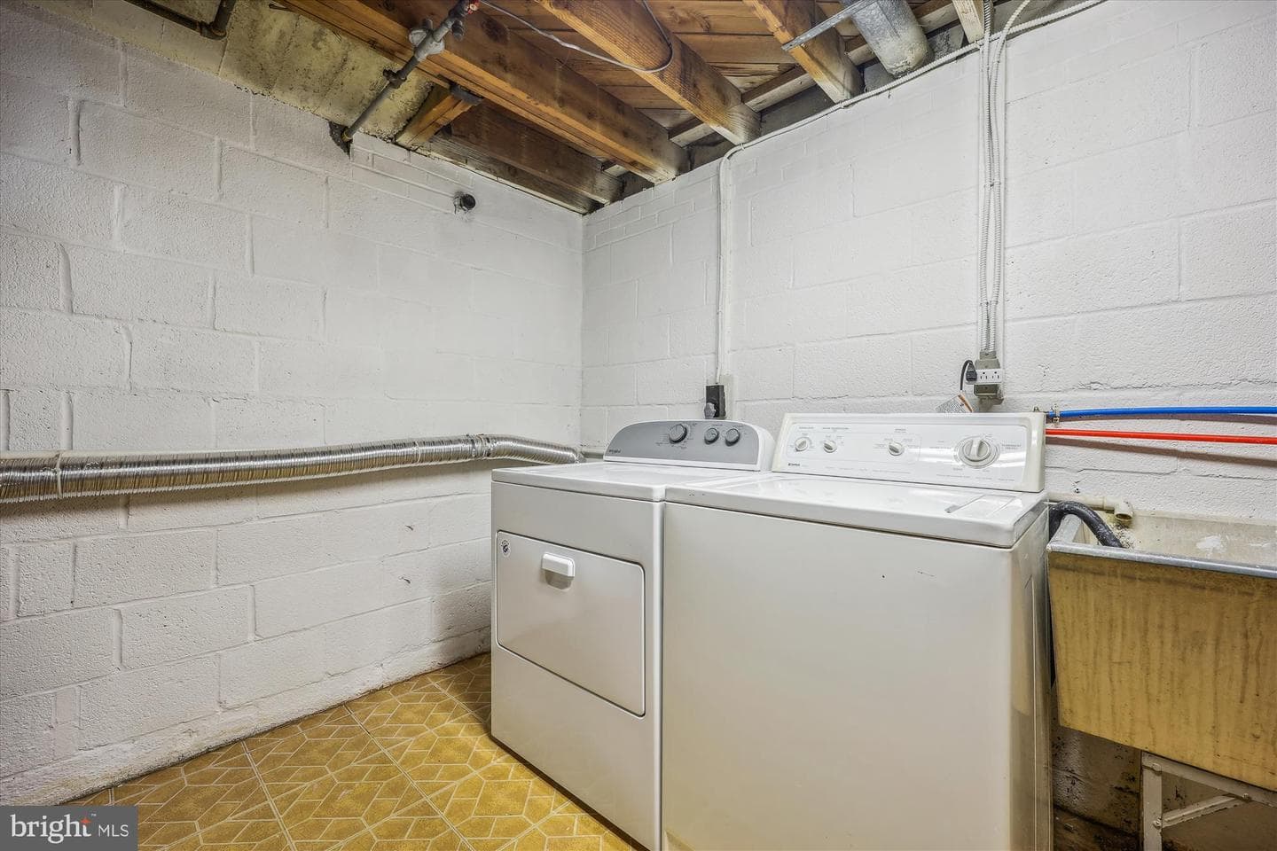 905 Kenbrook Drive photo 41