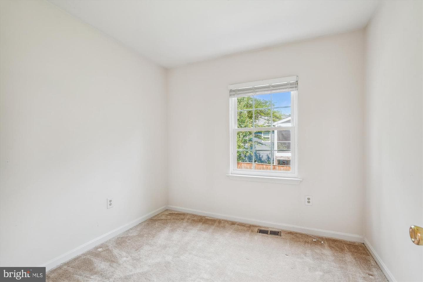 17402 Blossom View Drive photo 14