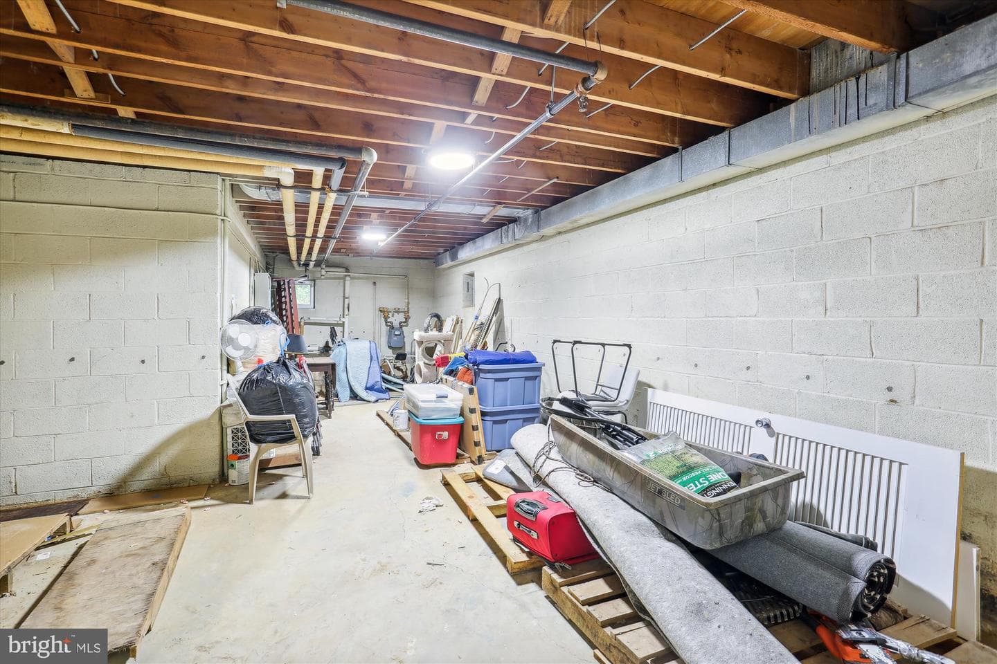 10427 Montrose Avenue #104 photo 23