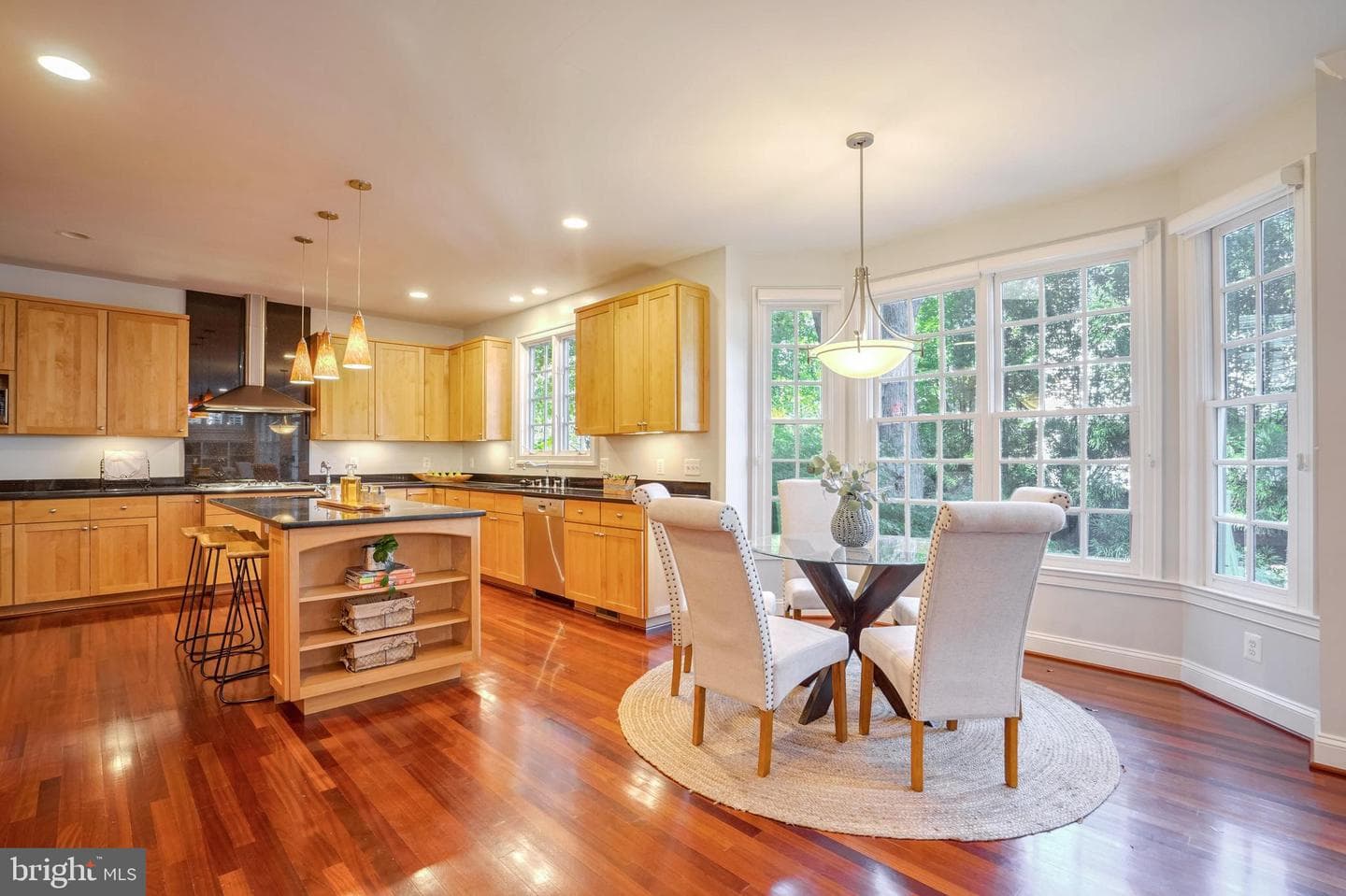 4501 Walsh Street photo 11