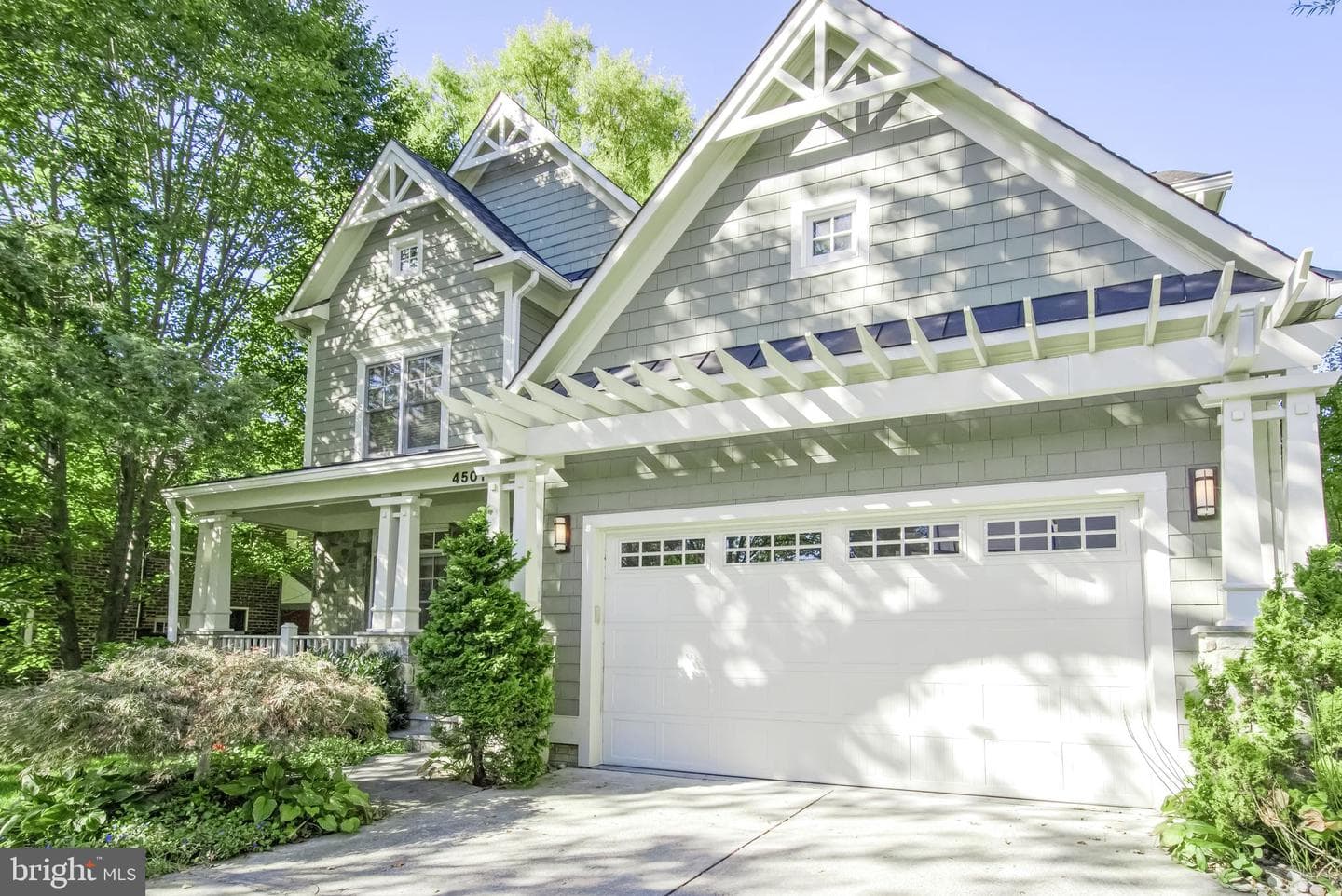 4501 Walsh Street photo 2