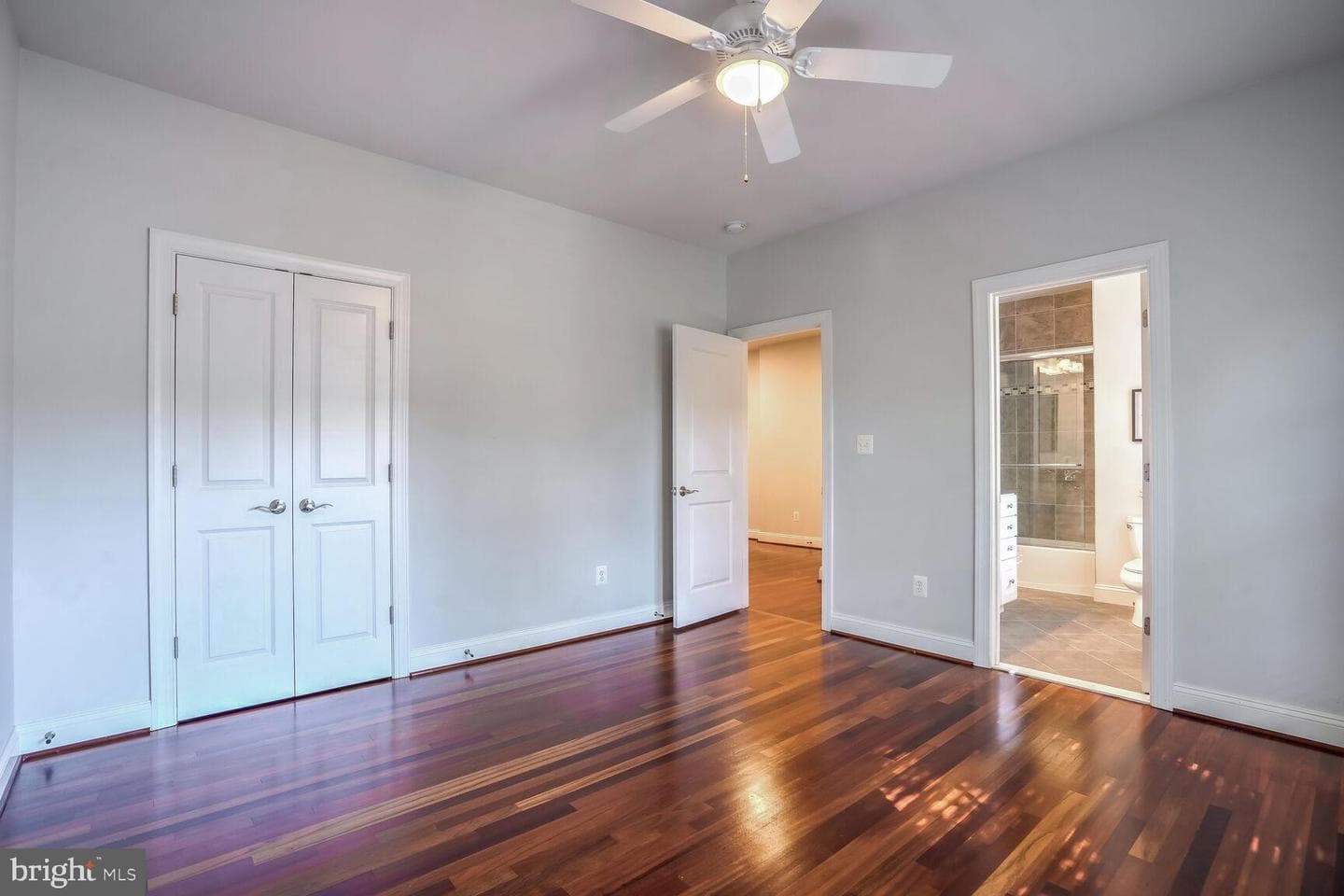 4501 Walsh Street photo 25
