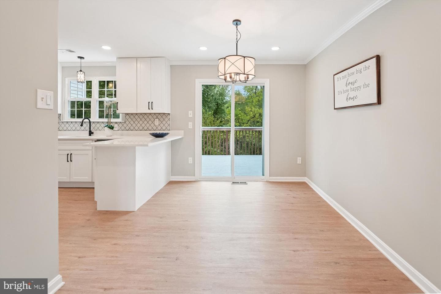 4522 Cannes Lane photo 10