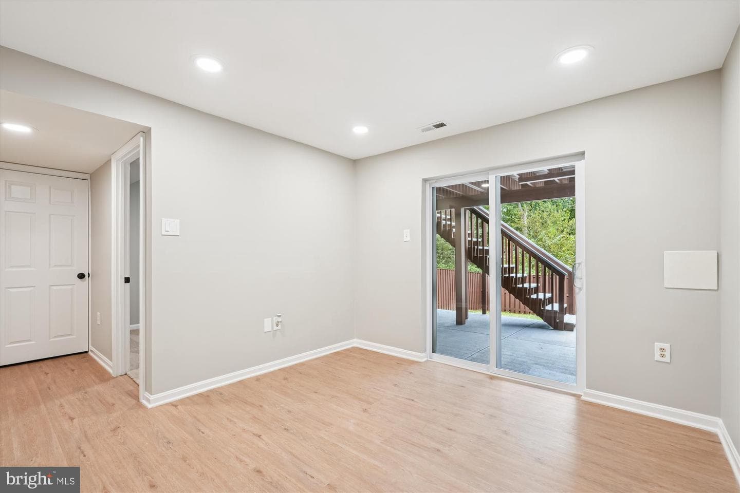 4522 Cannes Lane photo 39