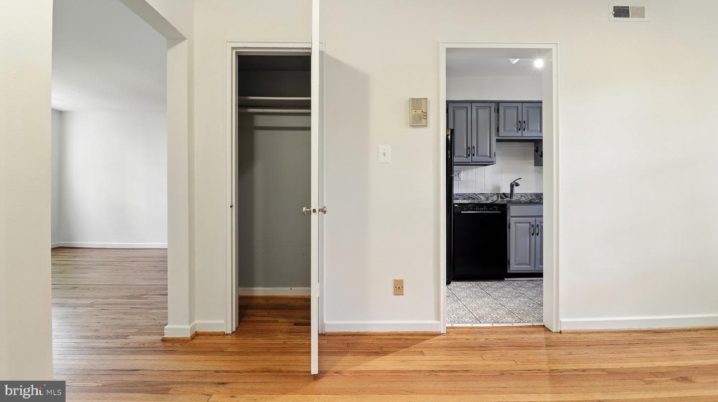 2211 Washington Avenue #201-W photo 13