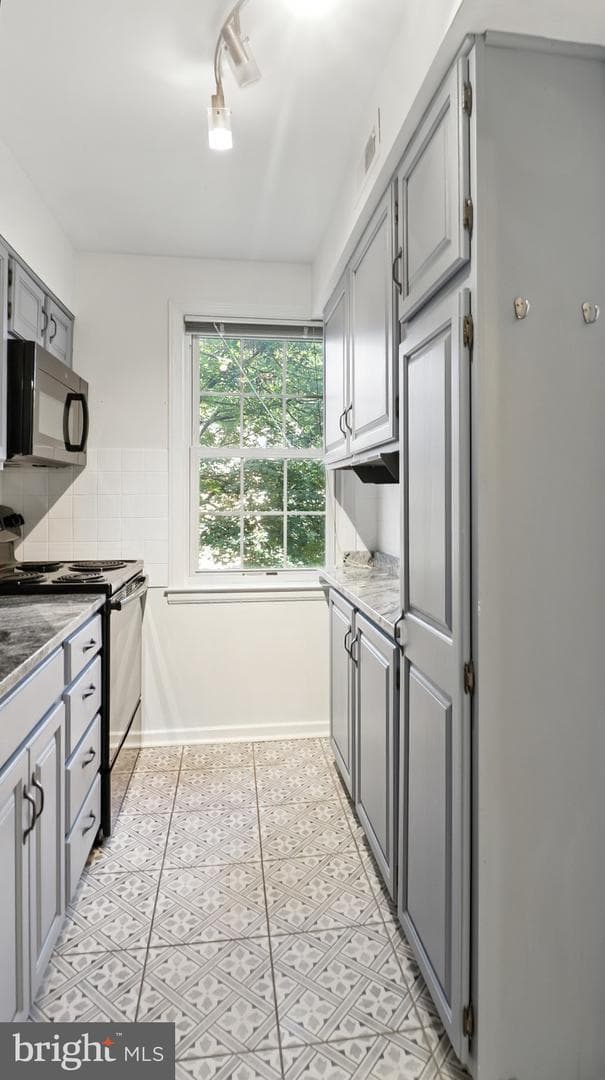 2211 Washington Avenue #201-W photo 6