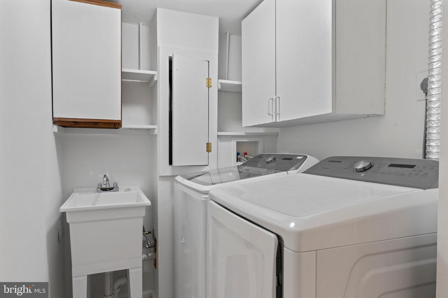 9 Coachlamp Court photo 62